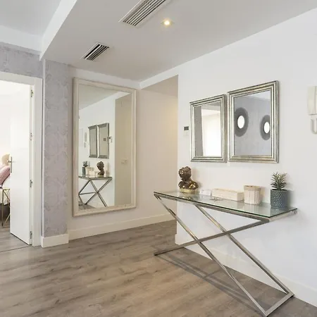 Soho Premium 4 Bedrooms * Malaga